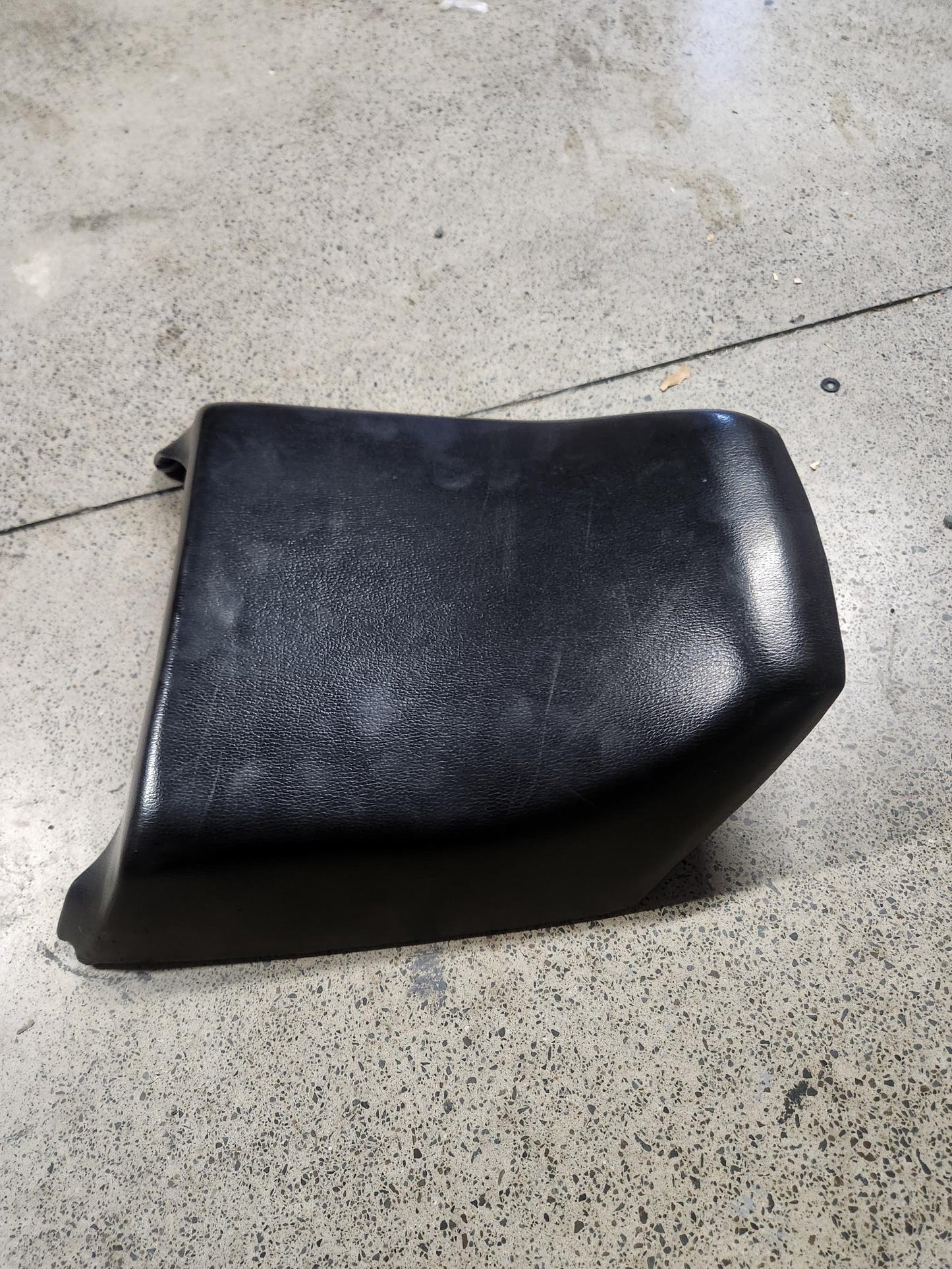1989 Suzuki GSXR-1100 K/L Rear Seat