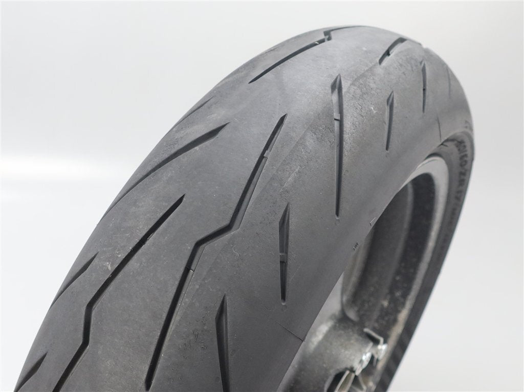 1989 Suzuki GSX-R1100K Rear Rim with Pirelli Diablo Rosso Tire