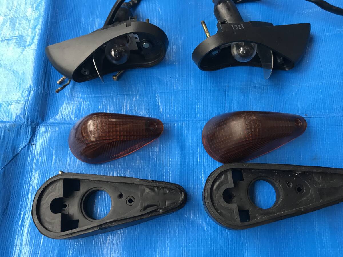 Suzuki GSX-R400 (1988) Genuine Turn Signals β Pair (L/R) | OEM Indicators
