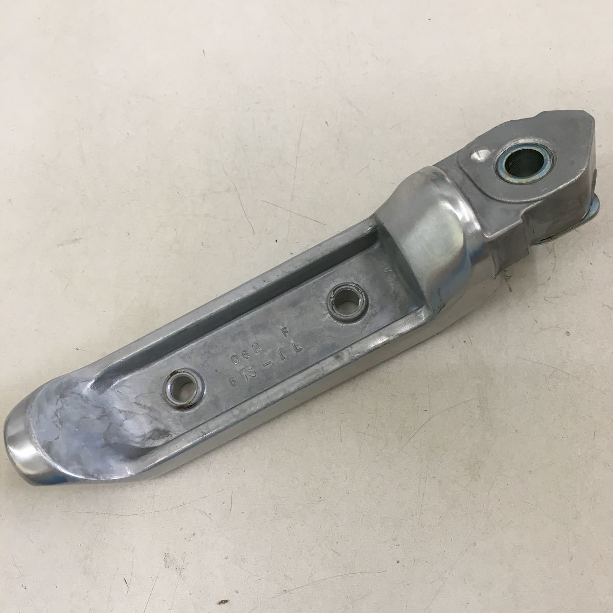 Suzuki Genuine Main Step Peg β Left Side | OEM #43502-06B00 | GSX-R1100