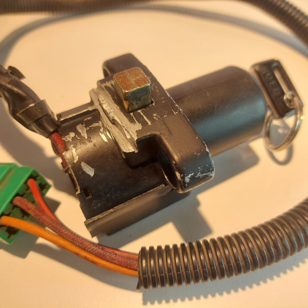 Suzuki GSX750S3 Katana GR72A Key Set β Main Switch, Tank, Seat, Helmet Locks