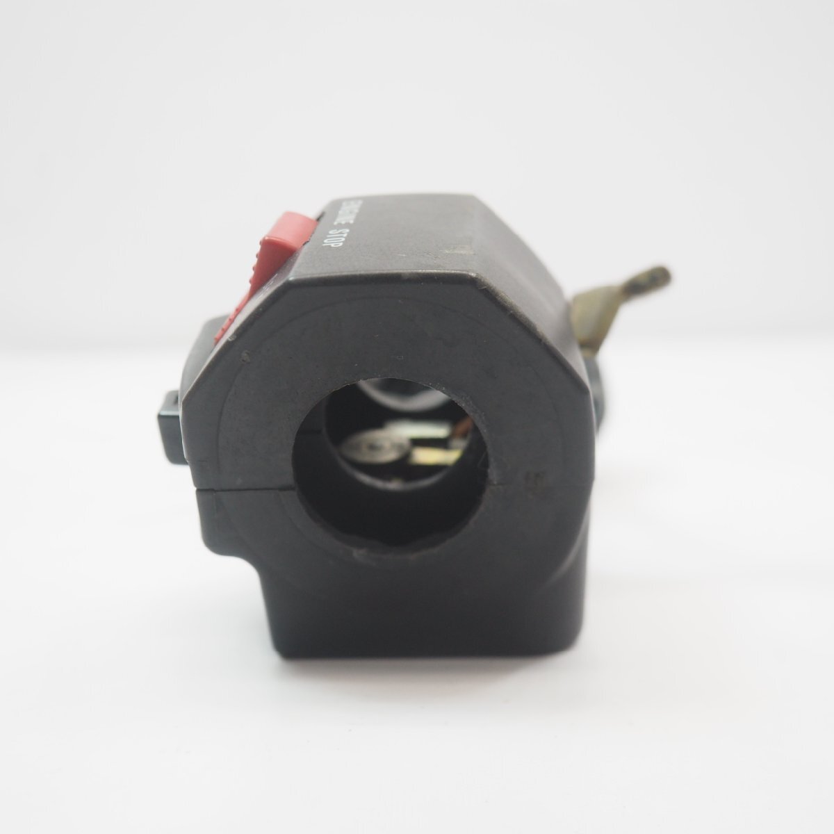 Suzuki RGV250Ξ (Gamma) Right Handlebar Switch β Kill Switch | VJ21A | OEM #37200-12C00