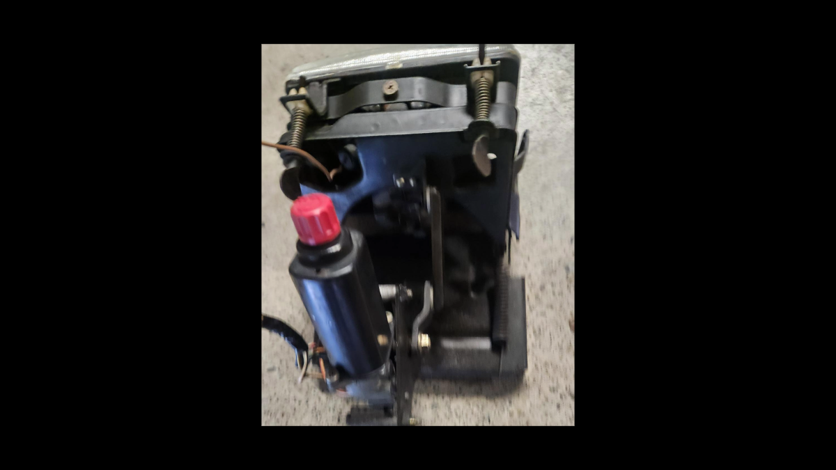 Suzuki GSX750S3 Katana Pop-Up Headlight Unit with Motor (1984) Rare OEM Replacement | Ships from NZ | Fits: GSX750S3 Katana