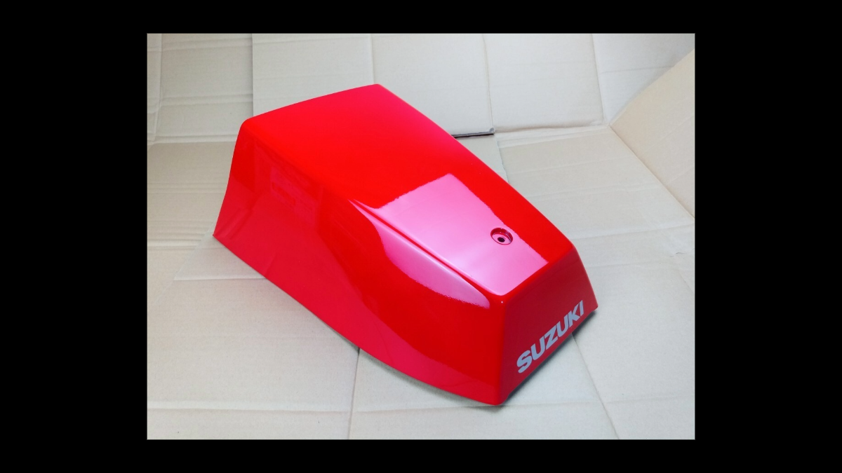 Vintage Suzuki GSX-R1100 Genuine Single Seat Cowl – K/L Model (Unused, No Backrest)