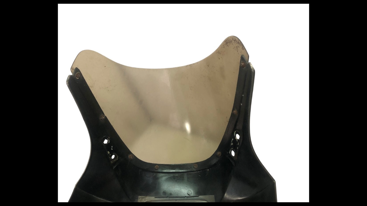 Suzuki RG250 Gamma GJ21B Upper Cowl Screen Set – OEM Used