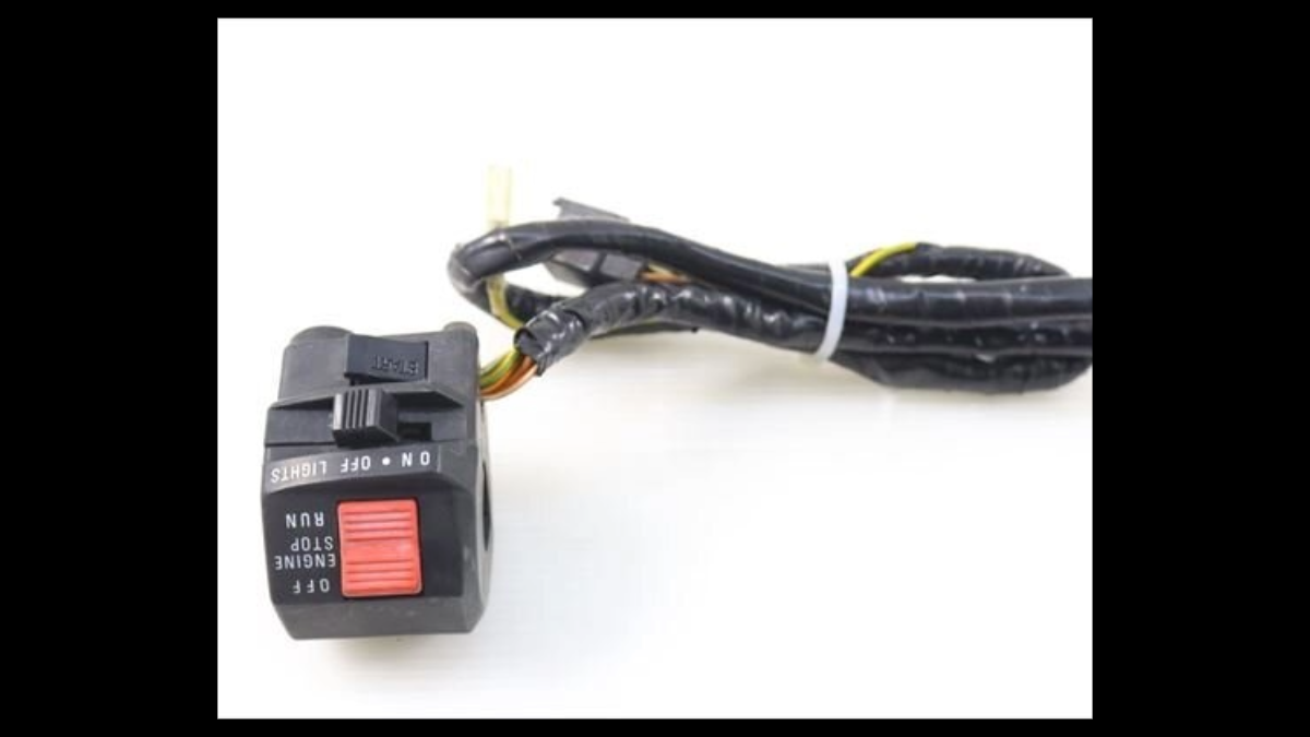 Modern Type Right Handlebar Switch – Previously Fitted to GSX750S Katana S3 (3rd Gen)