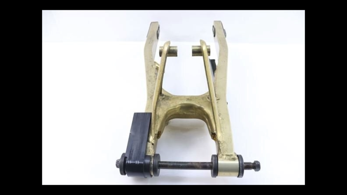 Used Swingarm with Pivot Bolt – Suzuki GSX750S Katana (3rd Gen / S3)