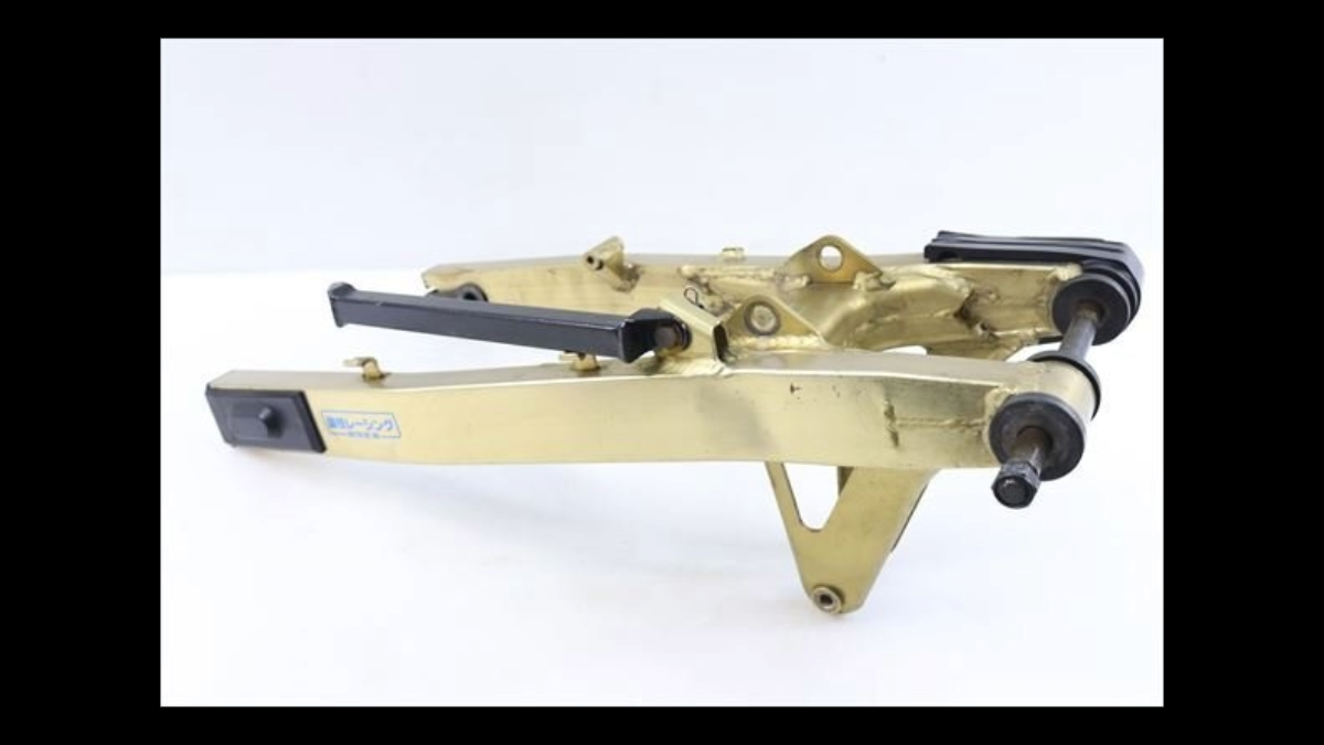 Used Swingarm with Pivot Bolt – Suzuki GSX750S Katana (3rd Gen / S3)