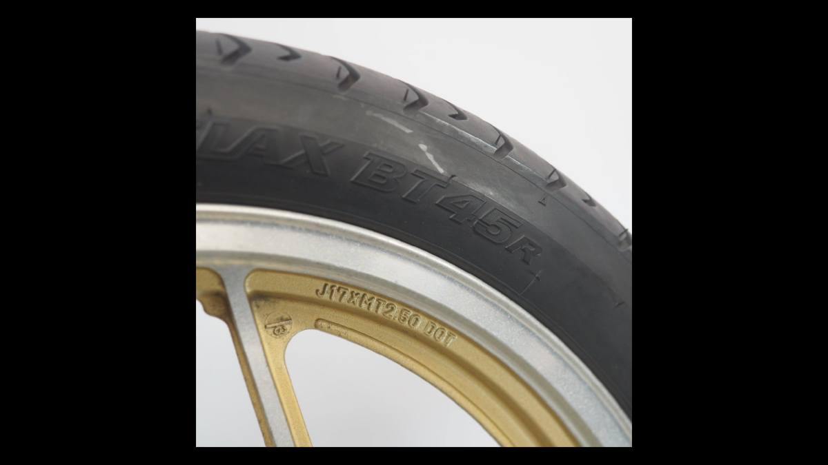 Genuine Rear Wheel โ Suzuki GSX750S Katana (S3 GR72A) | 17x2.50