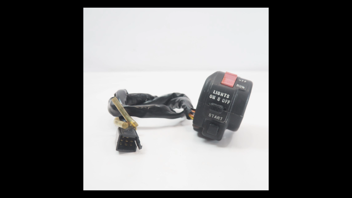 Genuine Right Handlebar Switch โ Suzuki GSX750S Katana (S3 / GR72A) | Kill Switch Assembly
