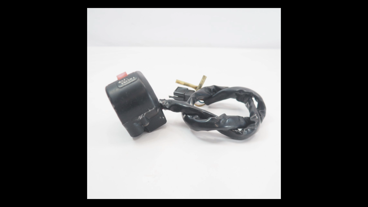 Genuine Right Handlebar Switch โ Suzuki GSX750S Katana (S3 / GR72A) | Kill Switch Assembly