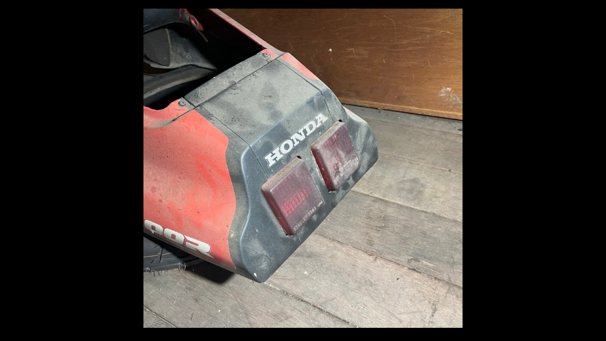 Genuine Tail Cowl with Lamp & Seat – Honda VFR400R | Untested, Needs Cleaning