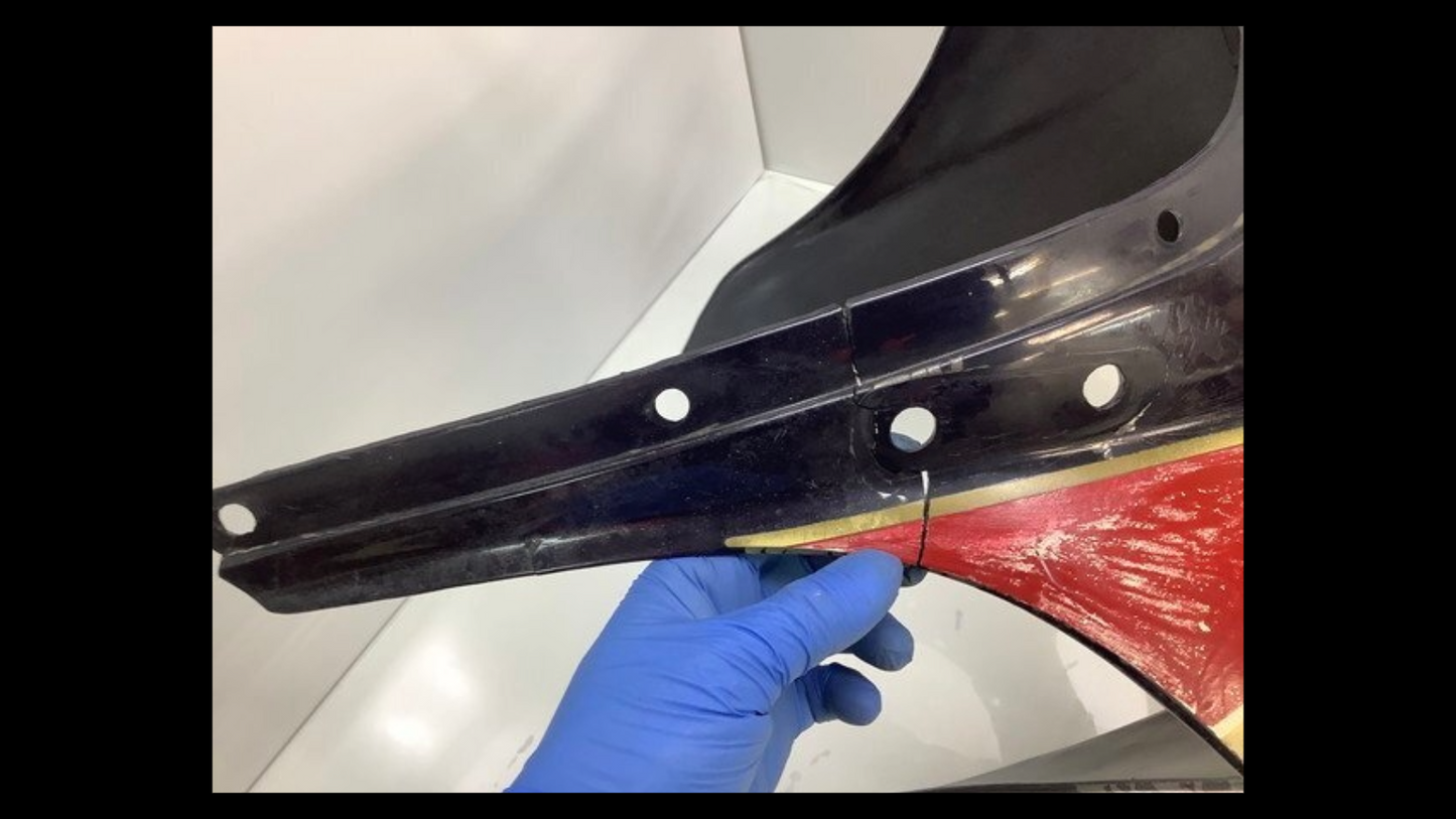 Genuine Upper / Front Cowl β Suzuki RG250Ξ (GJ21B) | Needs Repair & Repaint