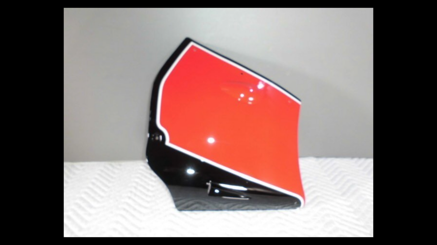 Brand New Genuine Under Cowl – Suzuki RG250Γ (GJ21A) | Rare SBS Colour Scheme with Mounts
