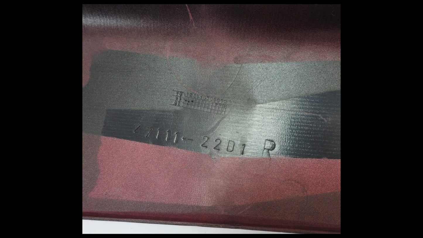 Suzuki RGV250 VJ22A Right-Side Seat Cowl (OEM)