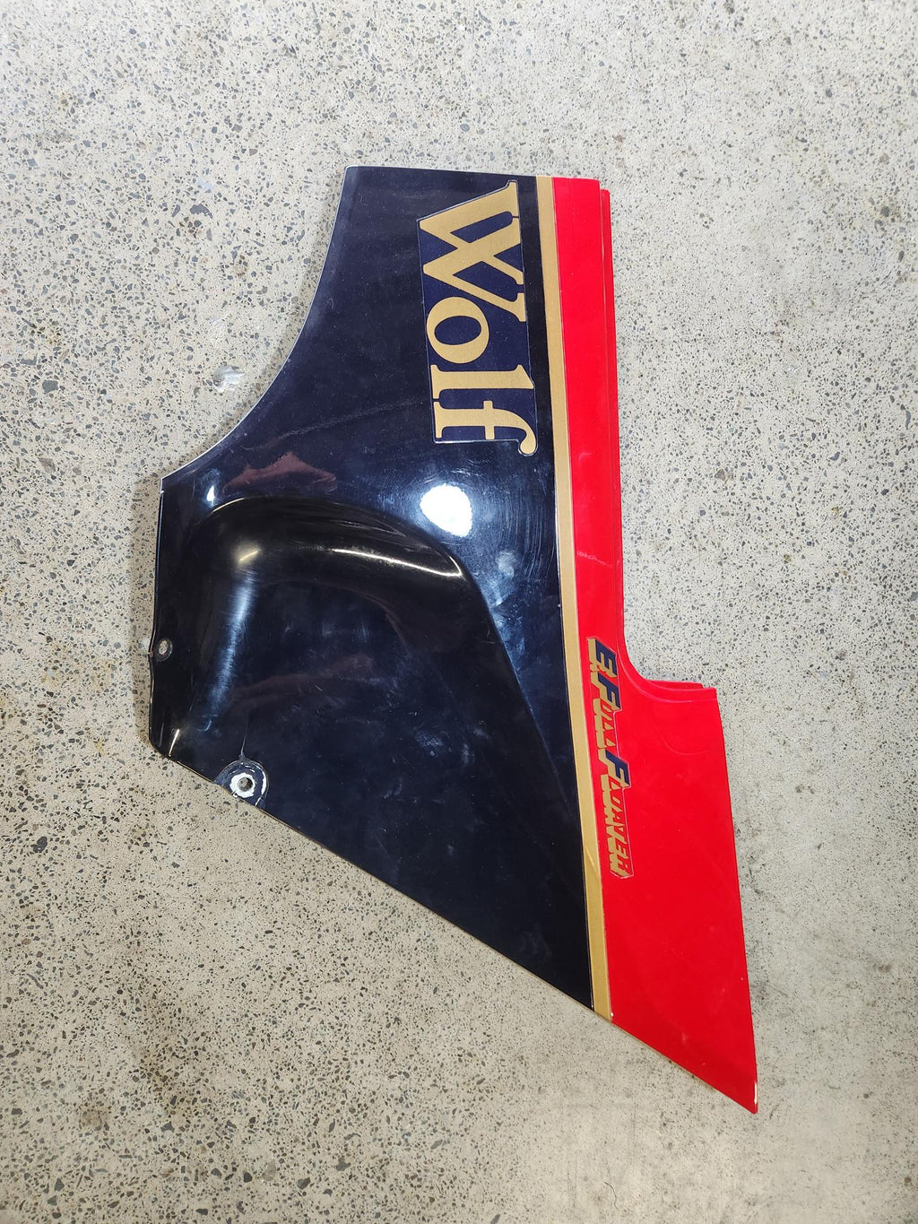 1985 Suzuki RG250 Walter Wolf Right-Hand Side Frame Cover – Repairable