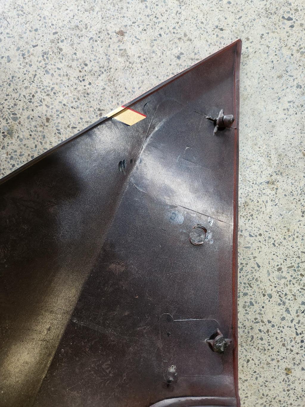 1985 Suzuki RG250 Walter Wolf Right-Hand Side Frame Cover – Repairable