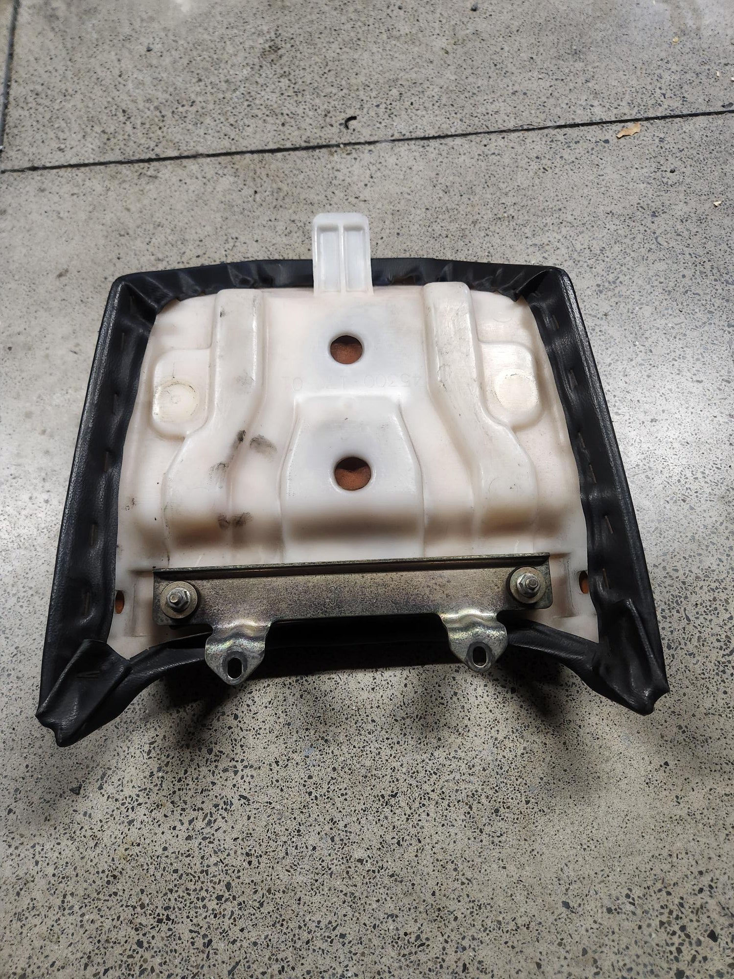 1989 Suzuki GSXR-1100 K/L Rear Seat