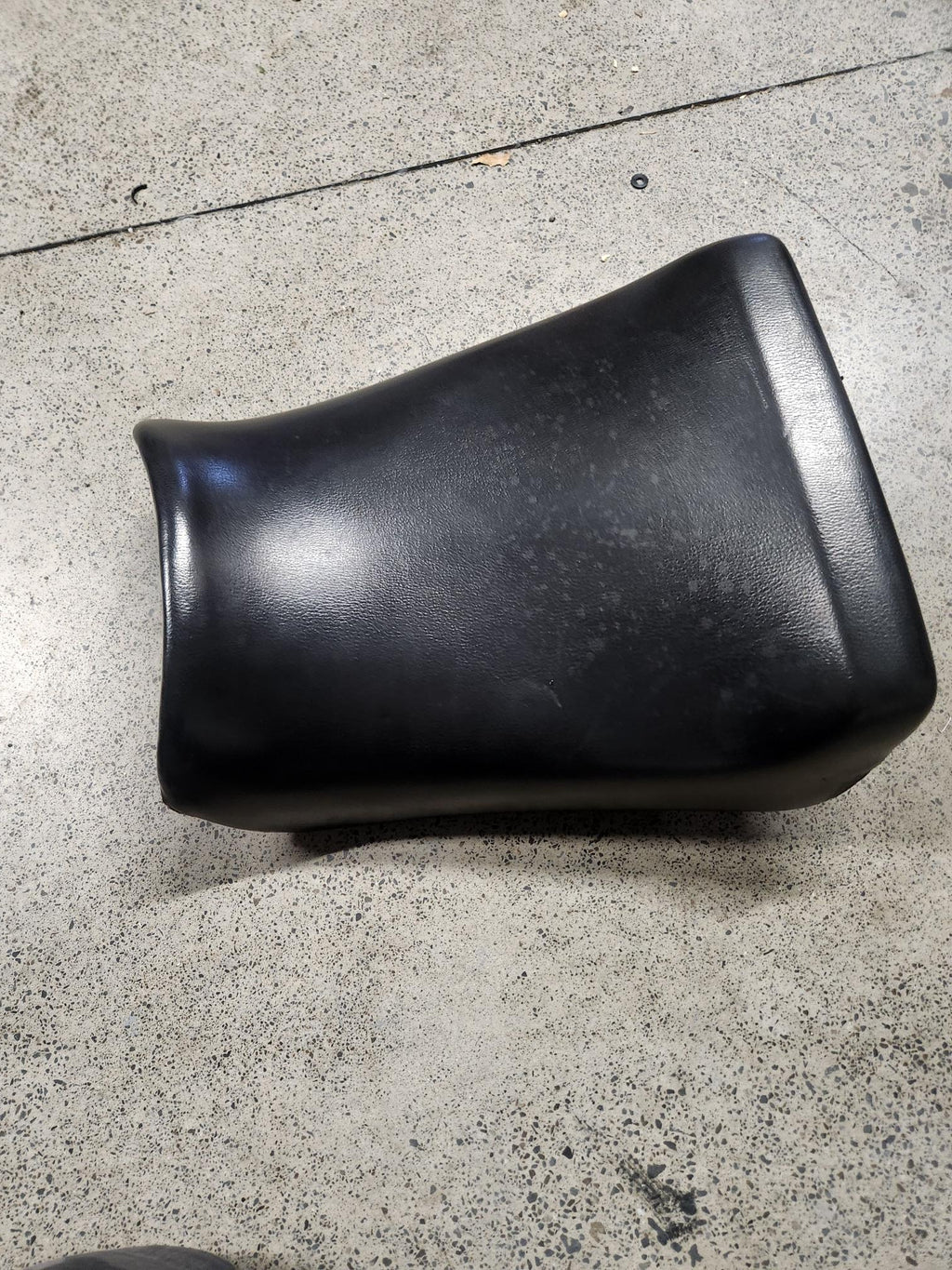 1989 Suzuki GSXR-1100 K/L Front Seat