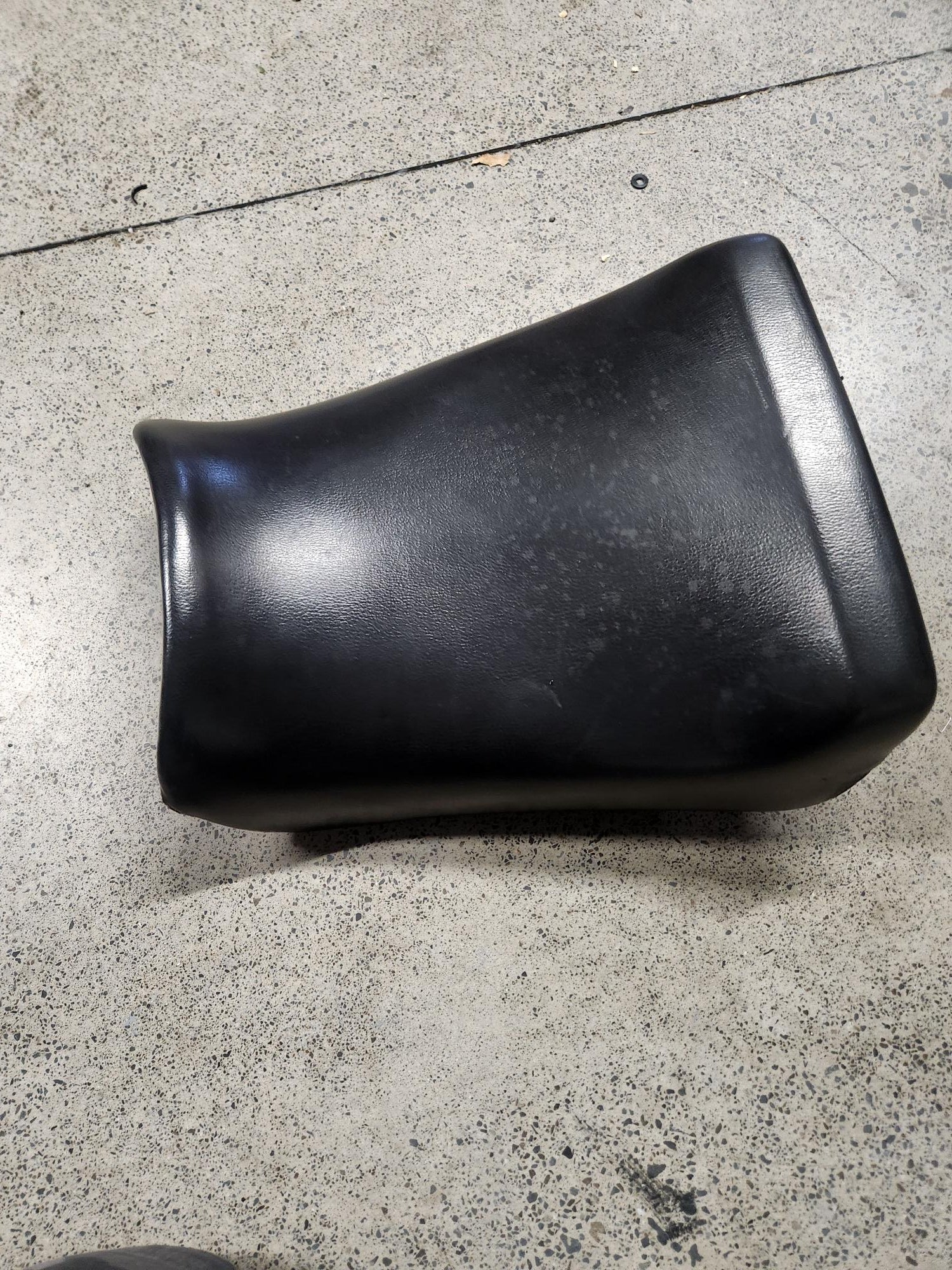 1989 Suzuki GSXR-1100 K/L Front Seat