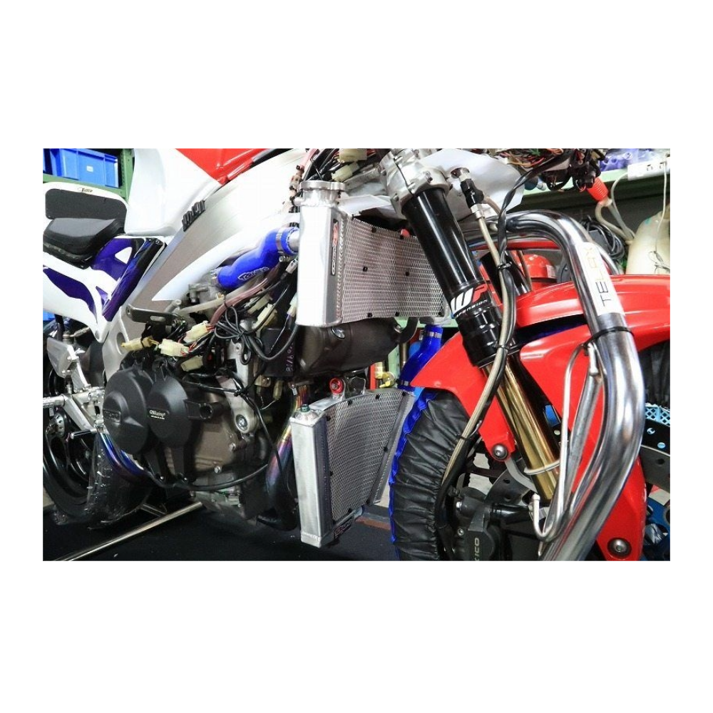 T2RACING RACING RADIATOR KIT fits HONDA RVF400 NC35