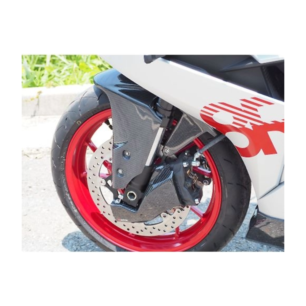 Magical Racing Front Fender – Twill Carbon (GSX-8R)