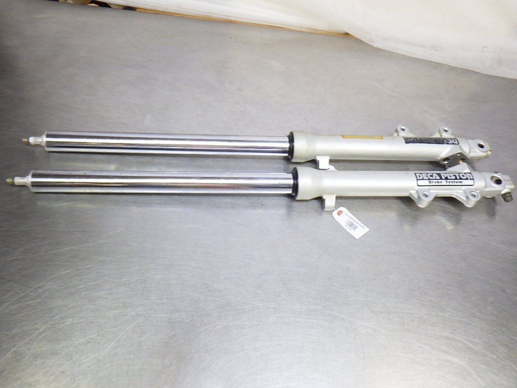 Front Fork Set (Left & Right) – Suzuki RG250 Gamma GJ21B | OEM Suspension