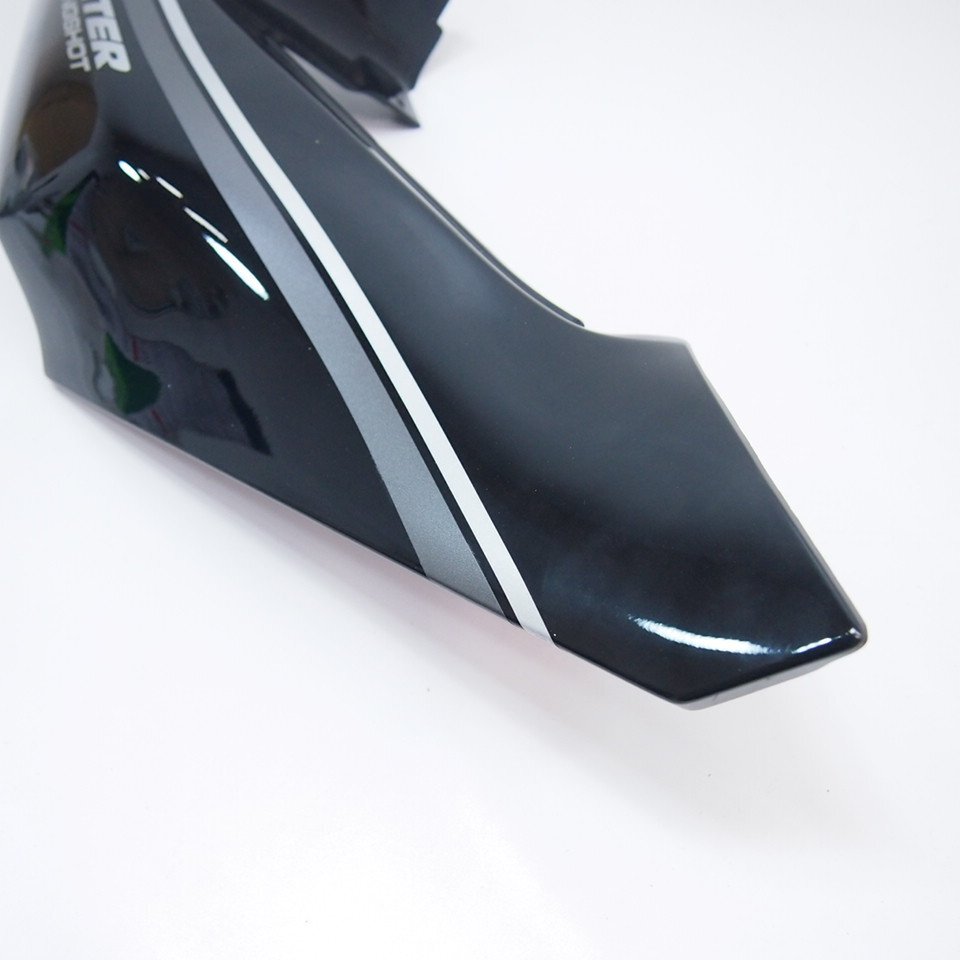 NOS Genuine Suzuki RGV250 VJ21A Right Rear Seat Cowl – 47110-12C10-0CY