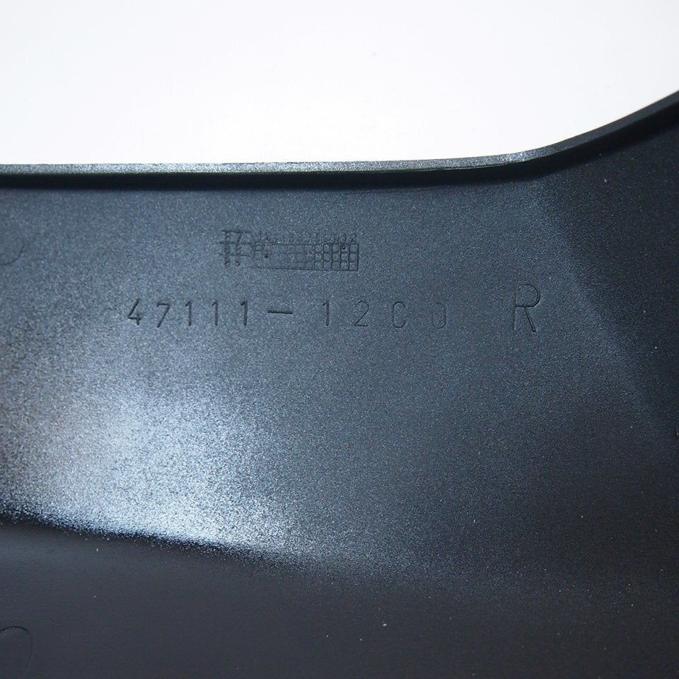 NOS Genuine Suzuki RGV250 VJ21A Right Rear Seat Cowl – 47110-12C10-0CY