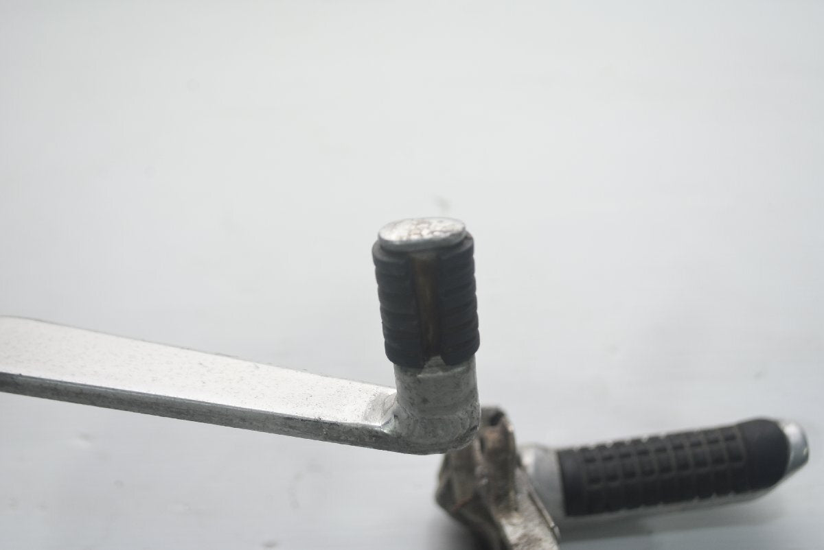 Used Step Pedal – Suzuki GSX-R1100 (GU74A)