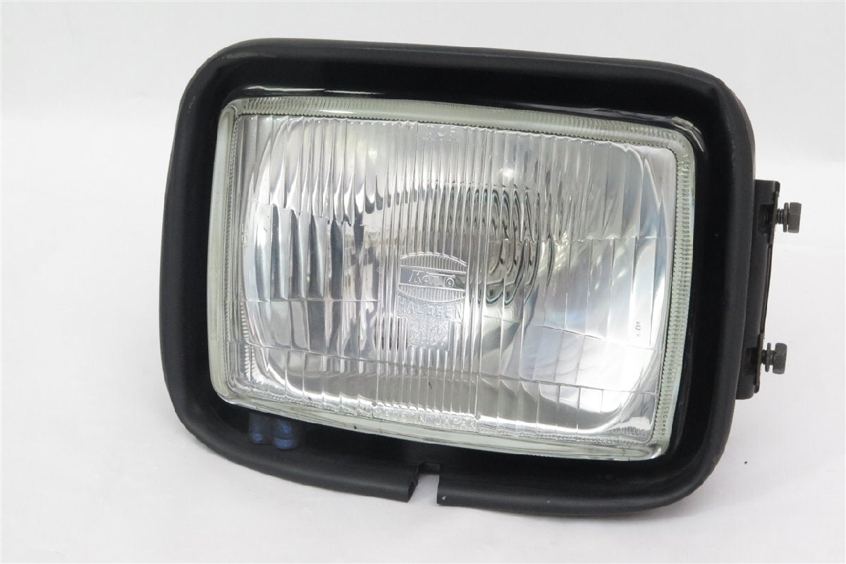 Suzuki RG250Γ (Gamma) 4th Gen 1986 Headlight | GJ21B Genuine OEM