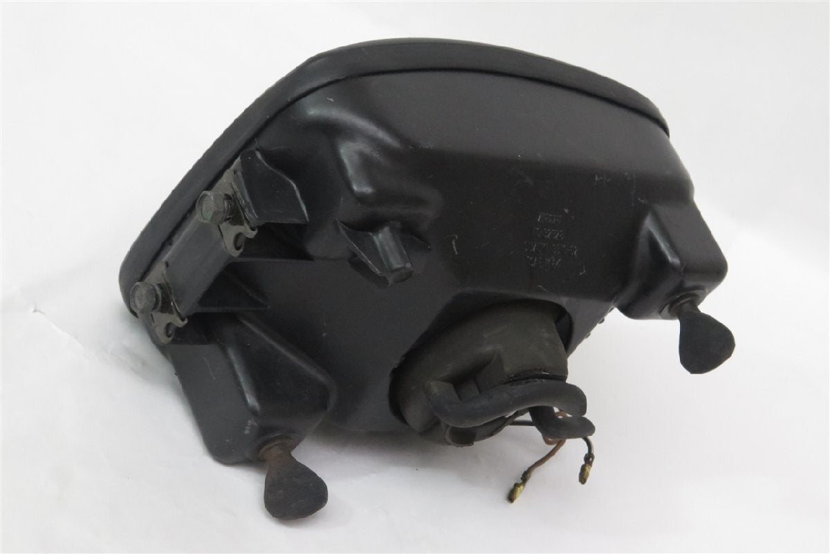 Suzuki RG250Γ (Gamma) 4th Gen 1986 Headlight | GJ21B Genuine OEM