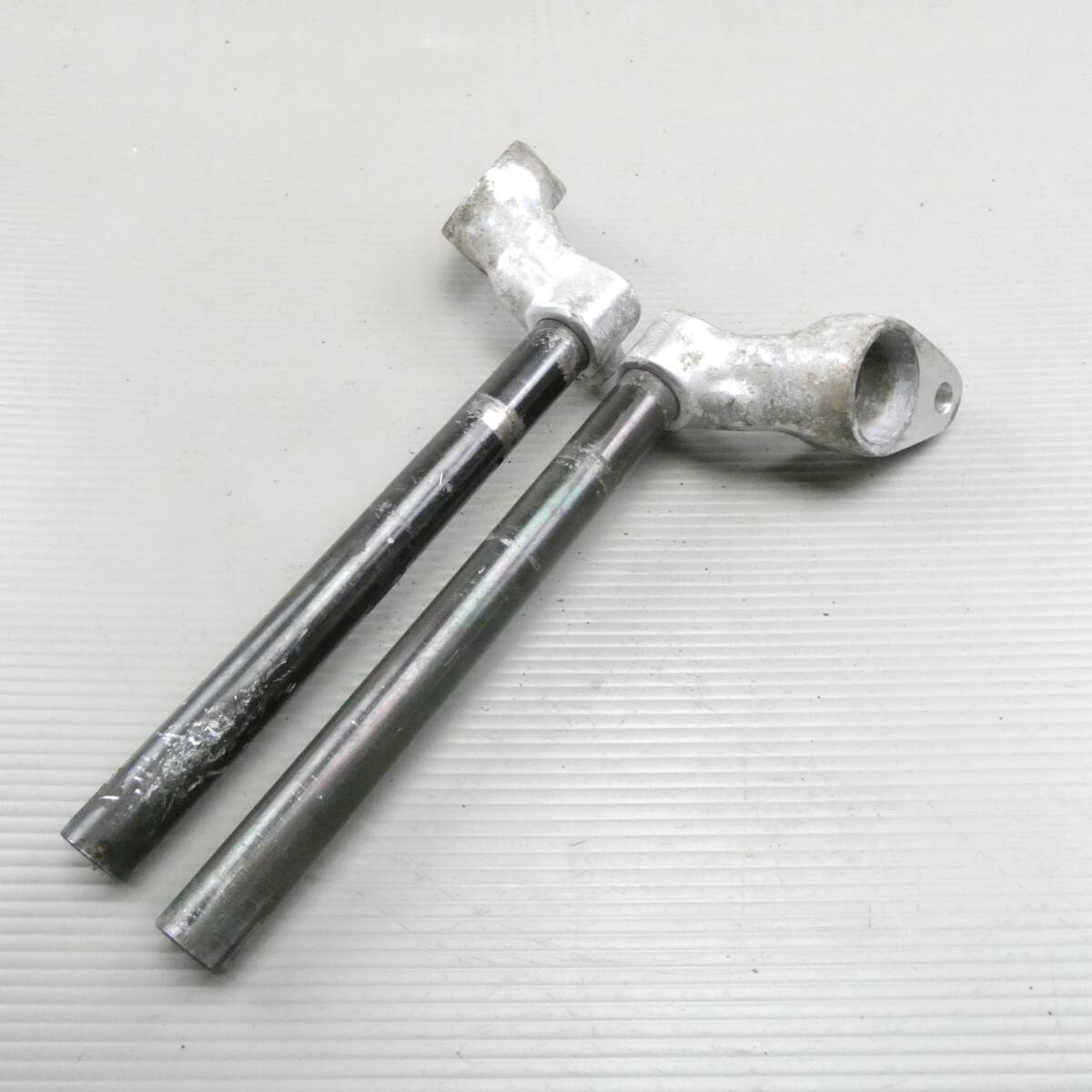 Used Suzuki GSX400X Impulse [GK71E] genuine left and right separate handlebars