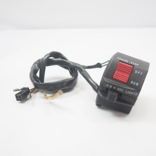 Suzuki RGV250Γ (Gamma) Right Handlebar Switch – Kill Switch | VJ21A | OEM #37200-12C00