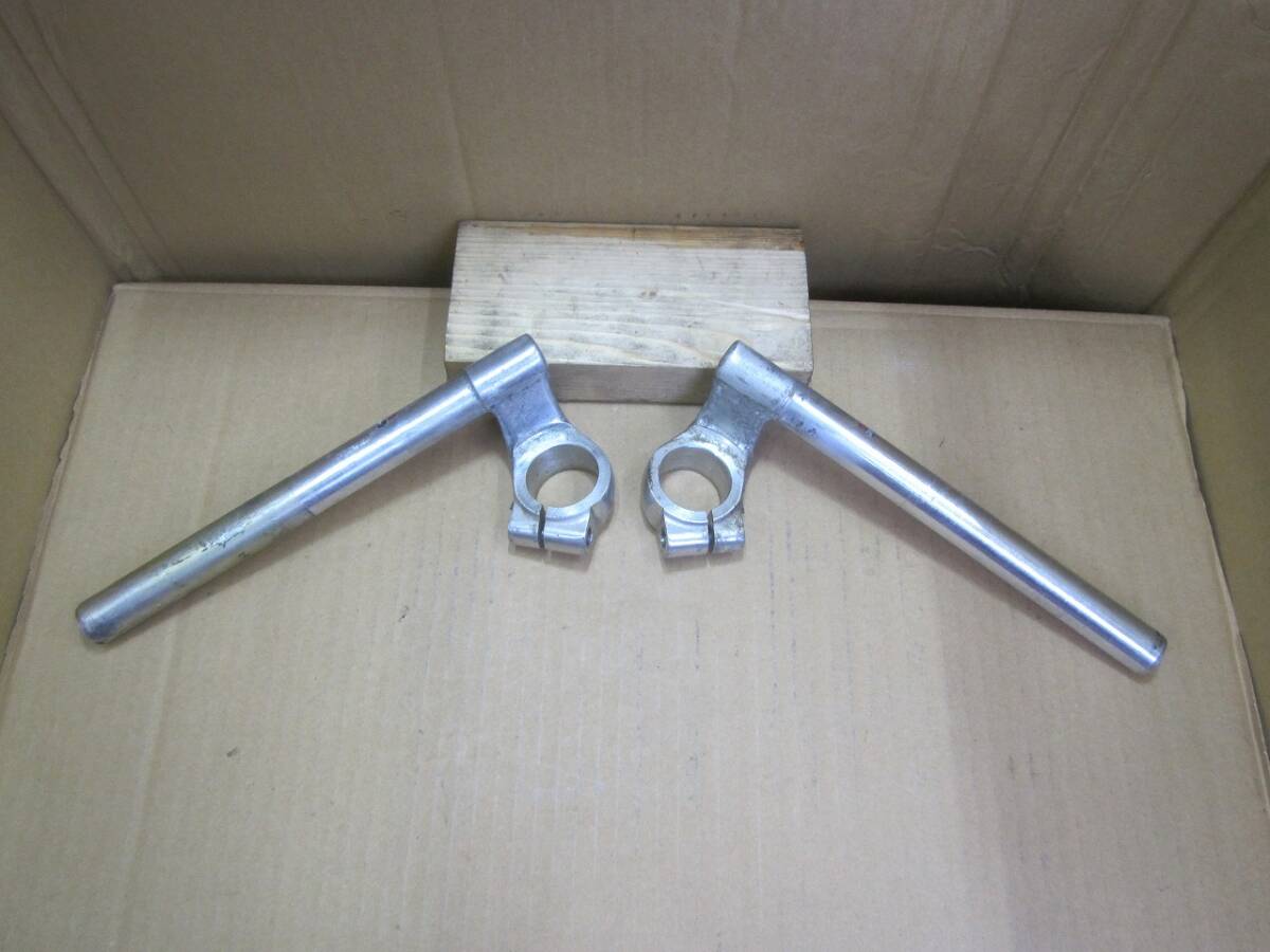 Genuine Suzuki RG250Γ (GJ21B 4th Type) Left & Right Handlebars – Φ35mm Clamp