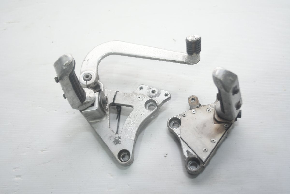 Used Step Pedal – Suzuki GSX-R1100 (GU74A)