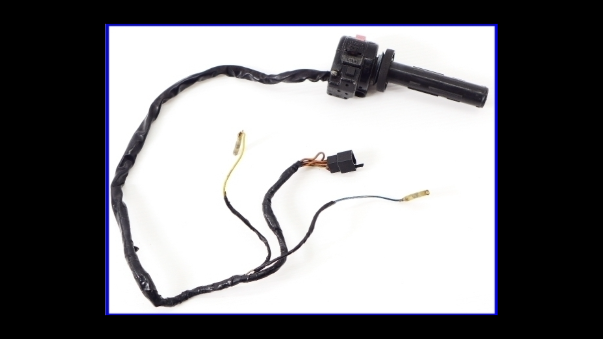 Suzuki GSX750S Katana (3rd Gen) Genuine Right Switch & Throttle Set