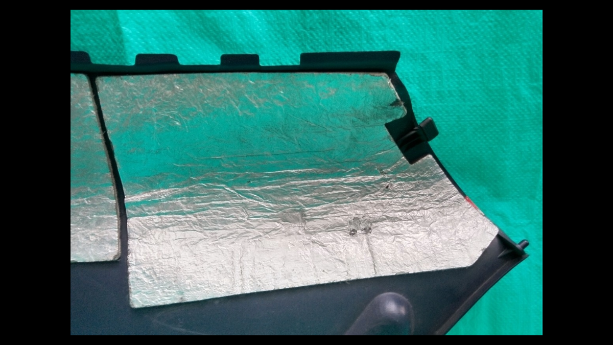 Suzuki RG400 / RG500 Gamma Walter Wolf Type 2 Right Side Cover – Genuine OEM, Rare