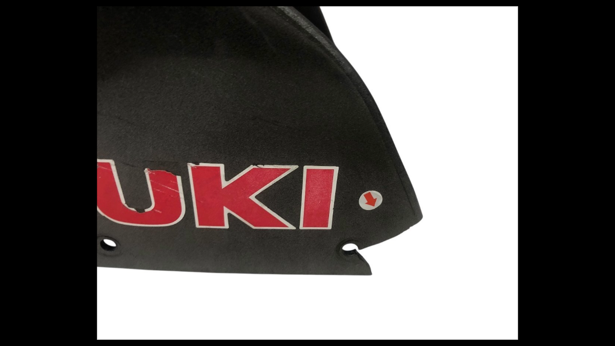 Suzuki RG250 Gamma GJ21B Upper Cowl Screen Set – OEM Used