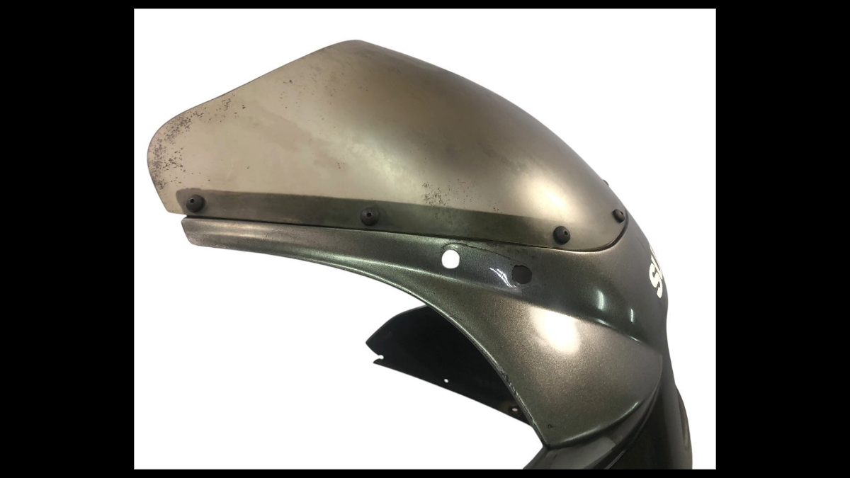 Suzuki RG250 Gamma GJ21B Upper Cowl Screen Set – OEM Used