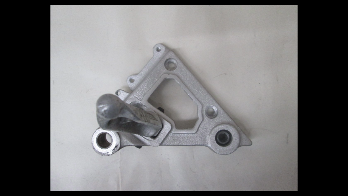 Suzuki RG250 Gamma GJ21B Genuine Right Front Step – OEM Used