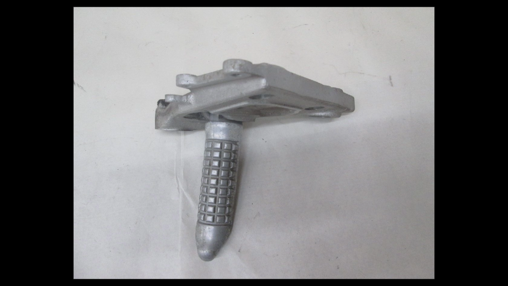 Suzuki RG250 Gamma GJ21B Genuine Right Front Step – OEM Used