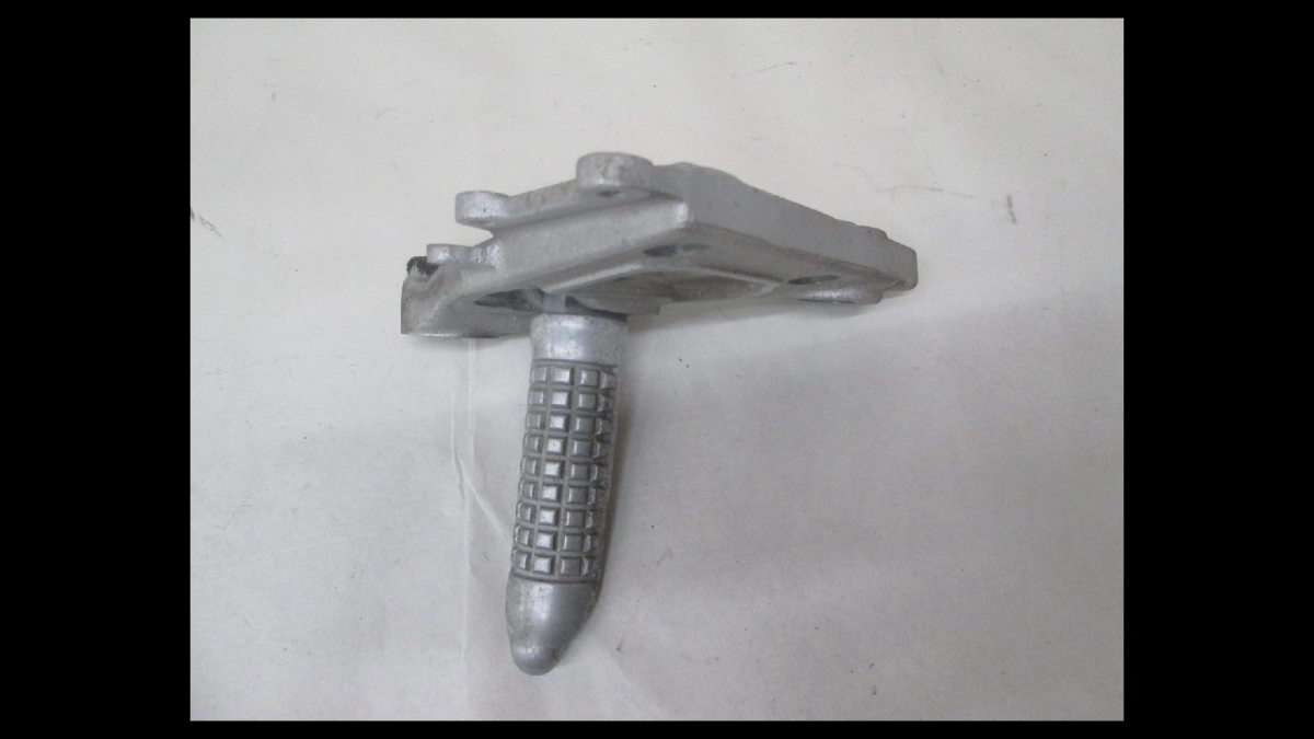 Suzuki RG250 Gamma GJ21B Genuine Right Front Step – OEM Used