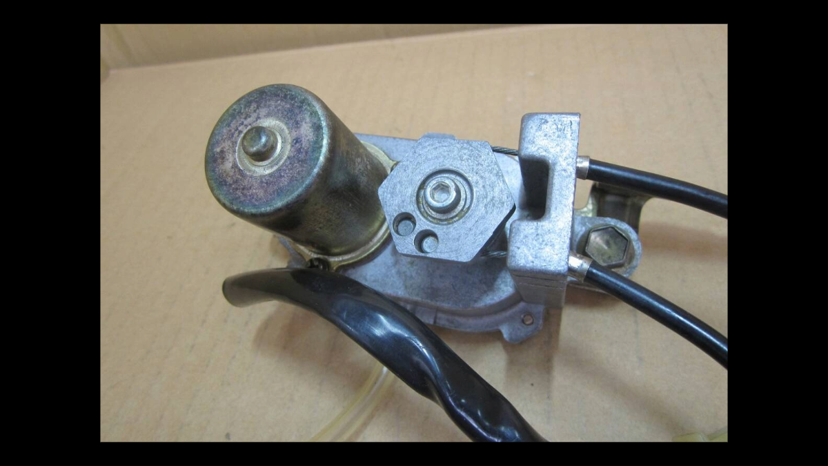 Genuine Exhaust Valve Motor – Suzuki RG250Γ GJ21B (3rd & 4th Variants) | Part No. 33970-20A00-000