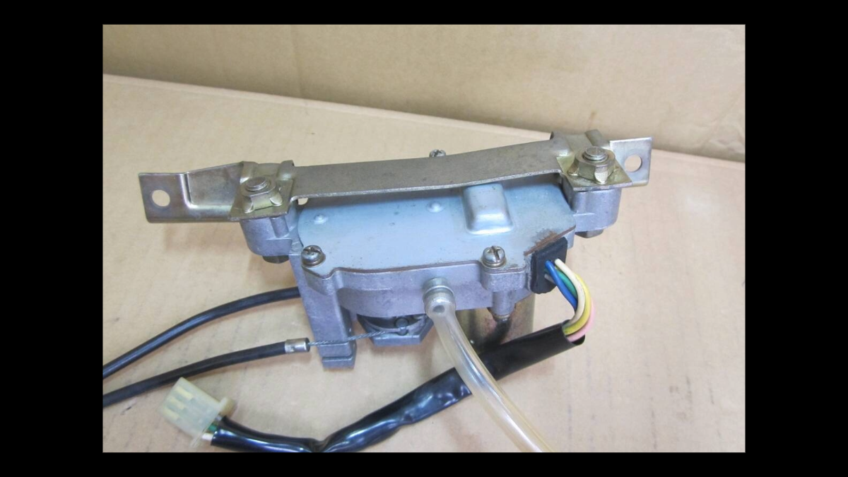 Genuine Exhaust Valve Motor – Suzuki RG250Γ GJ21B (3rd & 4th Variants) | Part No. 33970-20A00-000