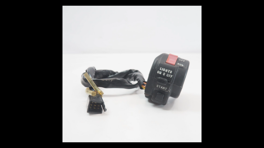 Genuine Right Handlebar Switch – Suzuki GSX750S Katana (S3 / GR72A) | Kill Switch Assembly