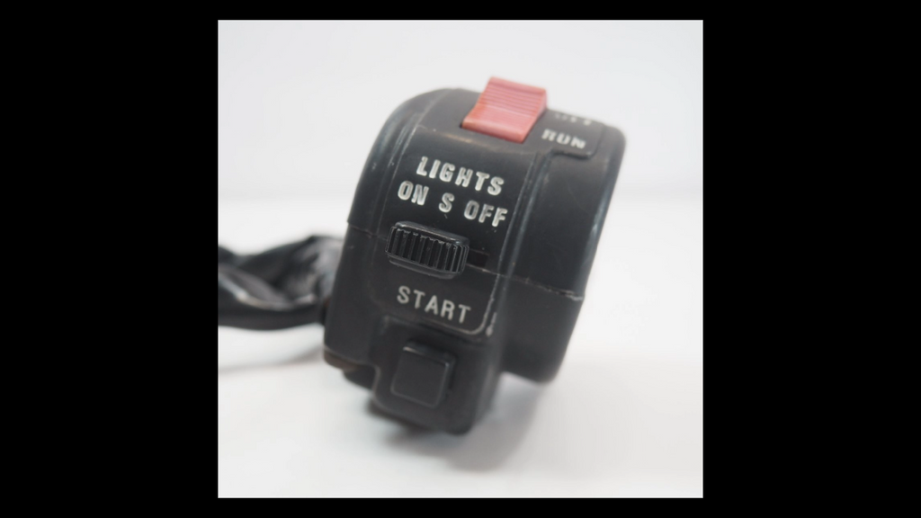Genuine Right Handlebar Switch – Suzuki GSX750S Katana (S3 / GR72A) | Kill Switch Assembly