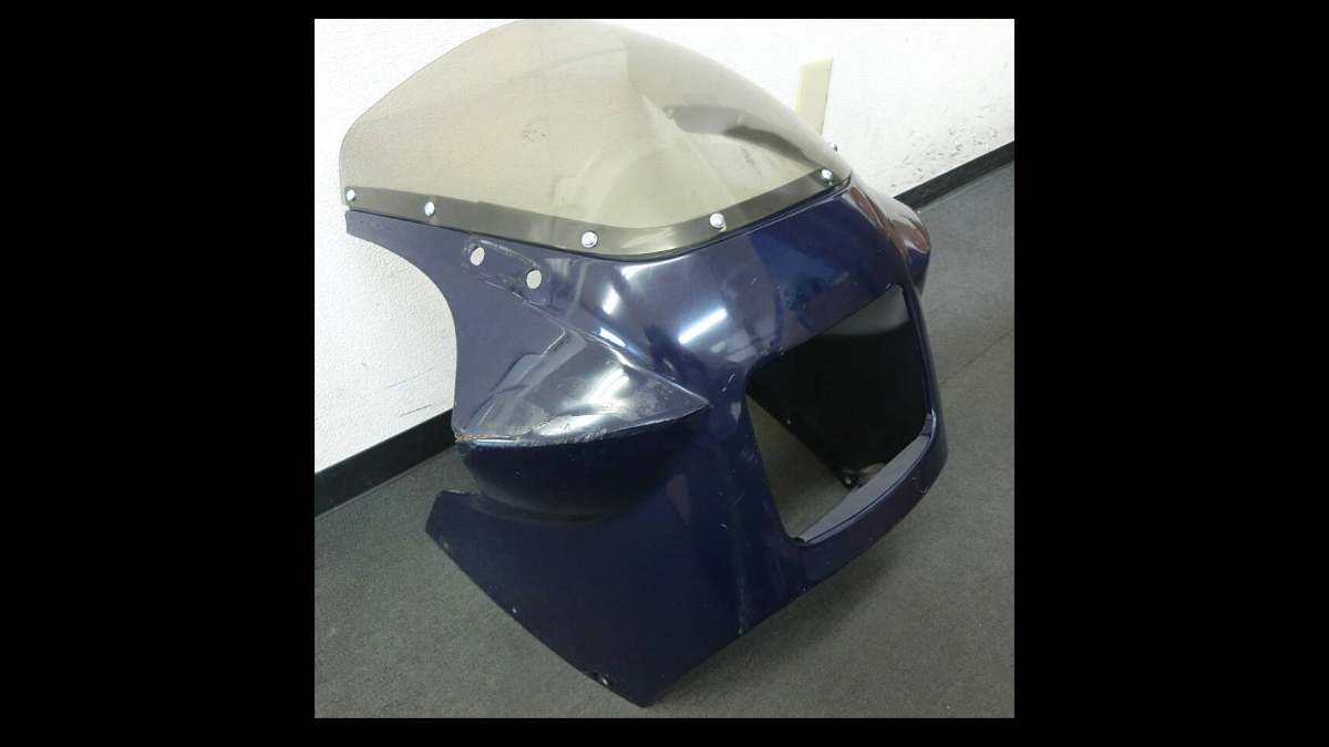 Upper Front Cowl – Suzuki RG250Γ (GJ21B) Walter Wolf Edition | Damaged, Repairable