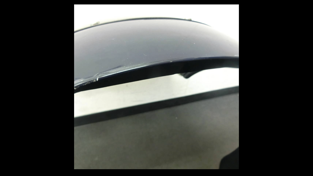 Upper Front Cowl – Suzuki RG250Γ (GJ21B) Walter Wolf Edition | Damaged, Repairable
