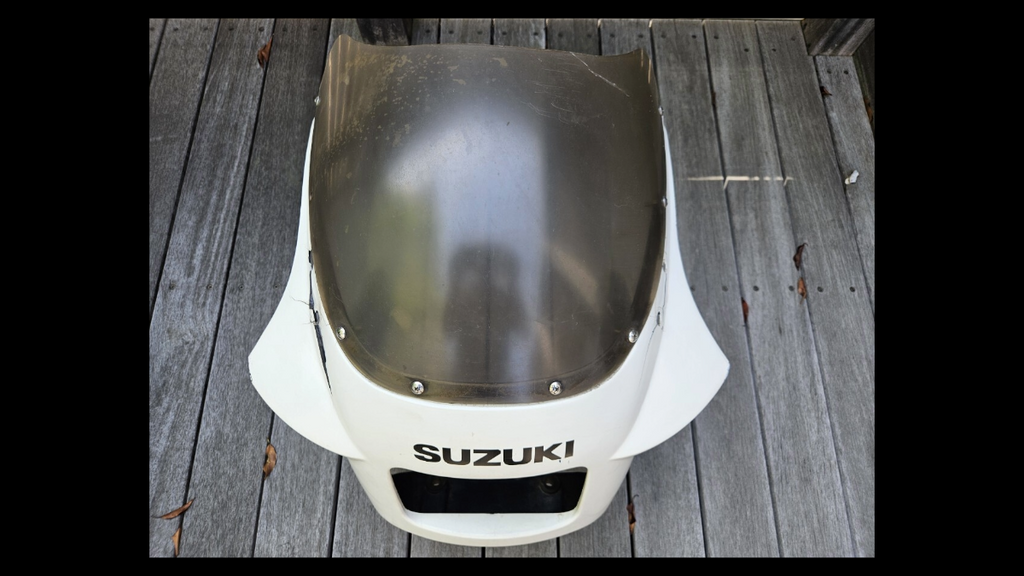 Genuine Front / Upper Cowl with Screen – Suzuki RG250Γ (GJ21B)